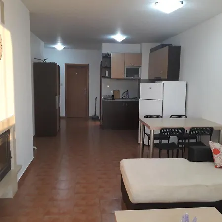 старият хан-б24