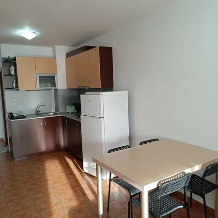 старият хан-б24