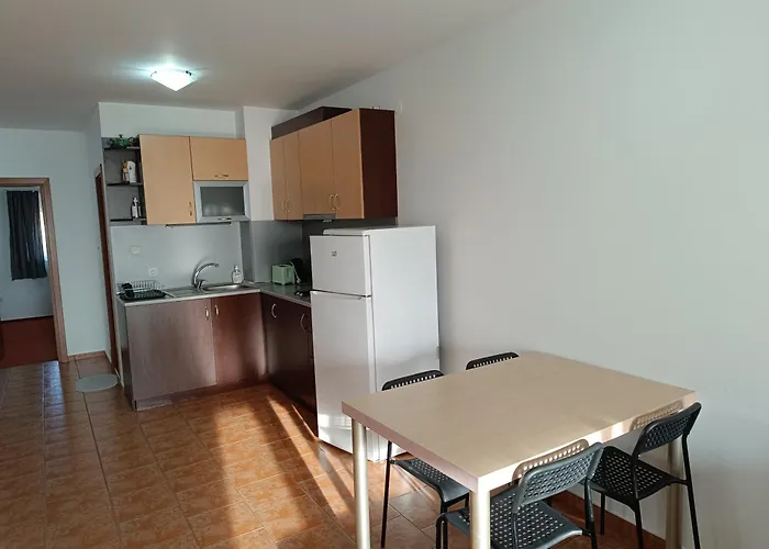 старият хан-б24